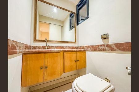 Apartamento à venda com 80m², 2 quartos e 1 vaga Apartamento à venda com 80m², 2 quartos e 1 vagaBanheiro 2