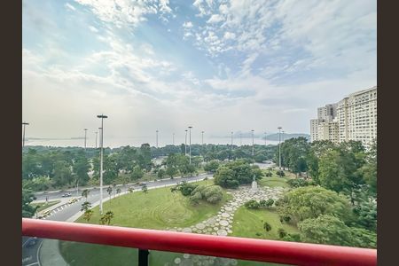 Apartamento à venda com 80m², 2 quartos e 1 vaga Apartamento à venda com 80m², 2 quartos e 1 vagaVaranda - Quarto 2