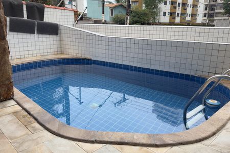 Apartamento para alugar com 70m², 2 quartos e 1 vaga Apartamento para alugar com 70m², 2 quartos e 1 vagaÁrea comum - Piscina