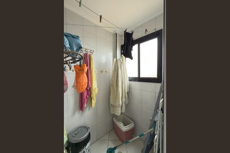 Apartamento para alugar com 70m², 2 quartos e 1 vaga Apartamento para alugar com 70m², 2 quartos e 1 vagaÁrea de Serviço