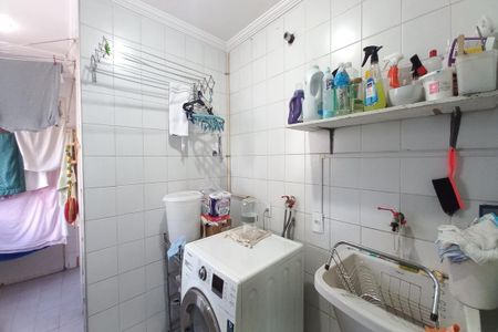 Apartamento à venda com 220m², 3 quartos e 1 vagaÁrea de Serviço