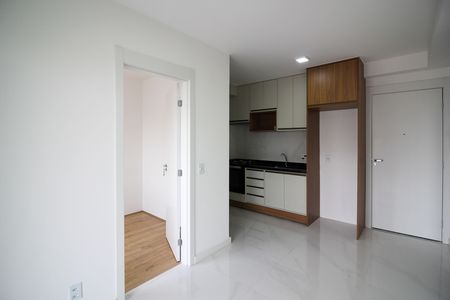 Apartamento para alugar com 37m², 2 quartos e 1 vaga Apartamento para alugar com 37m², 2 quartos e 1 vagaSala