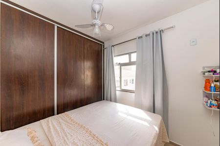 Apartamento à venda com 75m², 3 quartos e 1 vagaQuarto 2