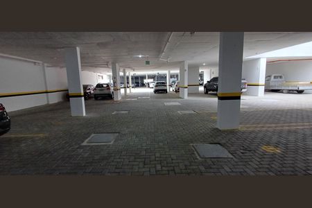 Apartamento para alugar com 66m², 2 quartos e 1 vaga Apartamento para alugar com 66m², 2 quartos e 1 vagaÁrea comum - Garagem
