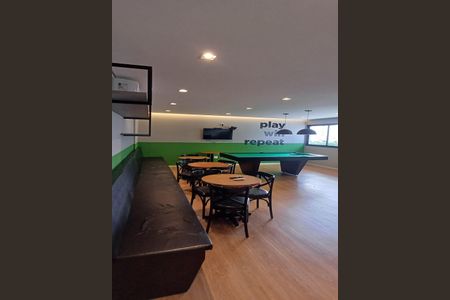 Apartamento para alugar com 66m², 2 quartos e 1 vaga Apartamento para alugar com 66m², 2 quartos e 1 vagaÁrea comum - Sala de Jogos
