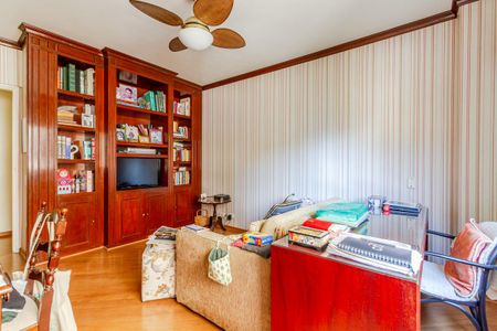 Apartamento à venda com 226m², 4 quartos e 2 vagasQuarto 1