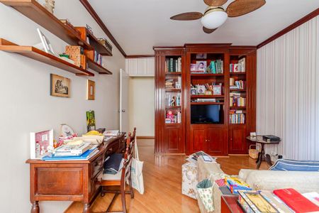 Apartamento à venda com 226m², 4 quartos e 2 vagasQuarto 1