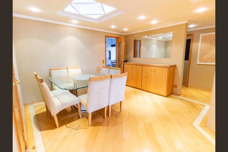 Apartamento à venda com 80m², 3 quartos e 2 vagasSala