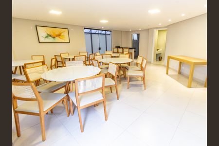 Apartamento à venda com 80m², 3 quartos e 2 vagasÁrea comum - Salão de festas