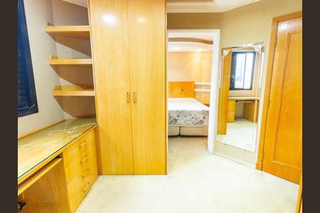 Apartamento à venda com 80m², 3 quartos e 2 vagasQuarto 1