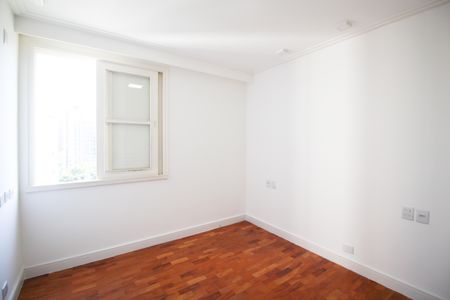 Apartamento à venda com 87m², 2 quartos e 1 vagaQuarto