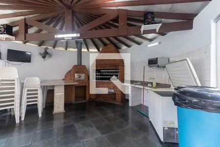 Apartamento à venda com 143m², 4 quartos e 1 vaga Apartamento à venda com 143m², 4 quartos e 1 vagaChurrasqueira