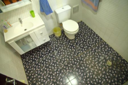 Casa à venda com 150m², 3 quartos e 2 vagasBanheiro da Suíte