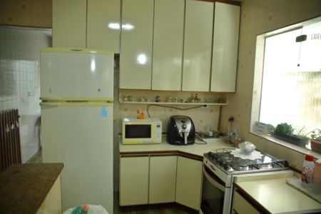 Casa à venda com 150m², 3 quartos e 2 vagasCozinha