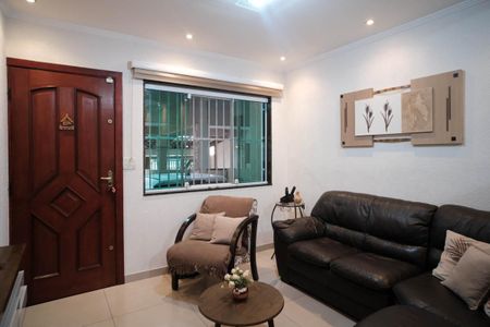 Casa à venda com 100m², 3 quartos e 2 vagasSala