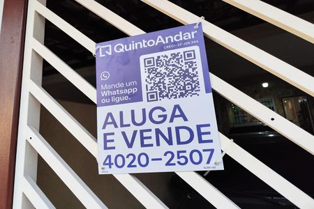 Casa à venda com 100m², 3 quartos e 2 vagasPlaquinha