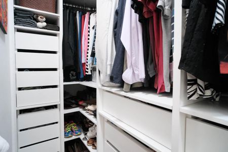 Casa à venda com 100m², 3 quartos e 2 vagasSuíte