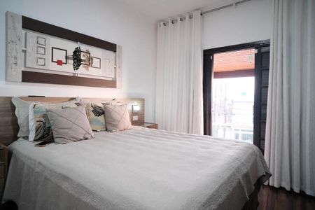 Casa à venda com 100m², 3 quartos e 2 vagasSuíte