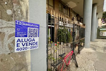 Apartamento à venda com 45m², 1 quarto e sem vagaPlaquinha instalada 