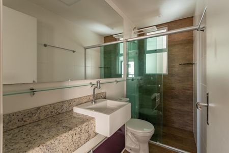 Apartamento à venda com 90m², 2 quartos e 2 vagas Apartamento à venda com 90m², 2 quartos e 2 vagasBanheiro Social