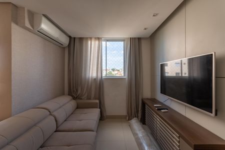 Apartamento à venda com 90m², 2 quartos e 2 vagas Apartamento à venda com 90m², 2 quartos e 2 vagasSala 2