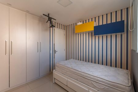 Apartamento à venda com 90m², 2 quartos e 2 vagas Apartamento à venda com 90m², 2 quartos e 2 vagasQuarto 1