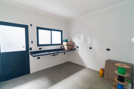 Casa à venda com 98m², 3 quartos e 2 vagas Casa à venda com 98m², 3 quartos e 2 vagasCozinha