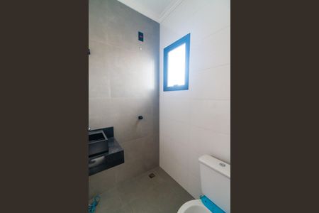 Casa à venda com 98m², 3 quartos e 2 vagas Casa à venda com 98m², 3 quartos e 2 vagasBanheiro da Suíte Detalhe