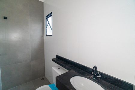 Casa à venda com 98m², 3 quartos e 2 vagas Casa à venda com 98m², 3 quartos e 2 vagasBanheiro Social