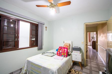 Casa à venda com 175m², 3 quartos e 2 vagasQuarto 3