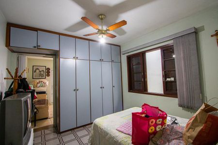 Casa à venda com 175m², 3 quartos e 2 vagasQuarto 3