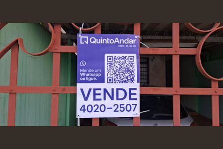 Casa à venda com 175m², 3 quartos e 2 vagasPlaquinha instalada na fachada
