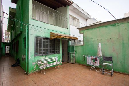 Casa à venda com 175m², 3 quartos e 2 vagasQuintal