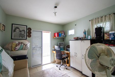 Casa à venda com 175m², 3 quartos e 2 vagasQuarto 2