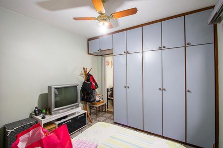 Casa à venda com 175m², 3 quartos e 2 vagasQuarto 3