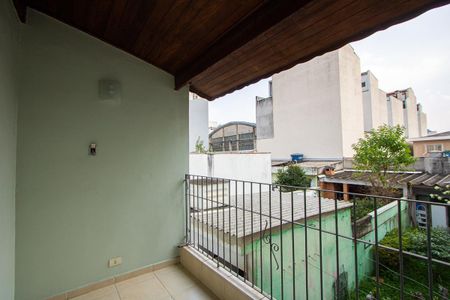 Casa à venda com 175m², 3 quartos e 2 vagasVaranda do quarto 2