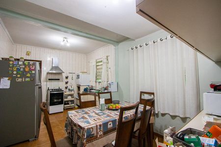 Casa à venda com 175m², 3 quartos e 2 vagasCozinha