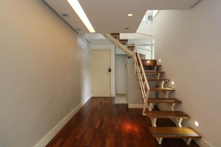 Apartamento à venda com 115m², 2 quartos e 2 vagasSala