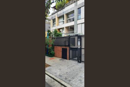 Apartamento à venda com 115m², 2 quartos e 2 vagasFachada