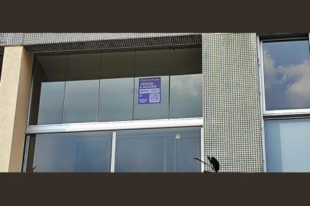 Apartamento à venda com 115m², 2 quartos e 2 vagasPlaquinha