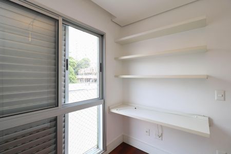 Apartamento à venda com 115m², 2 quartos e 2 vagasQuarto