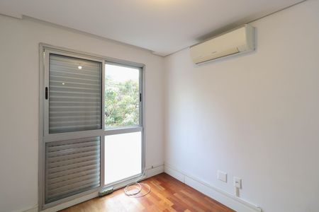 Apartamento à venda com 115m², 2 quartos e 2 vagasSuíte