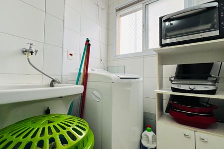 Apartamento à venda com 51m², 2 quartos e 1 vaga Apartamento à venda com 51m², 2 quartos e 1 vagaCozinha e Área de Serviço