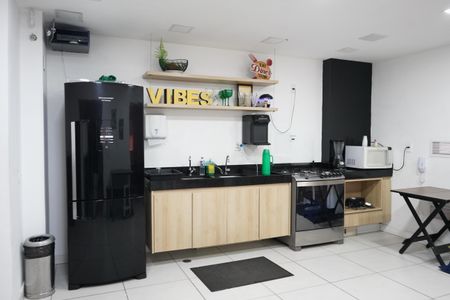 Studio à venda com 28m², 1 quarto e sem vagaÁrea comum - Salão de Festas