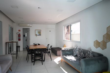 Studio à venda com 28m², 1 quarto e sem vagaÁrea comum - Salão de Festas