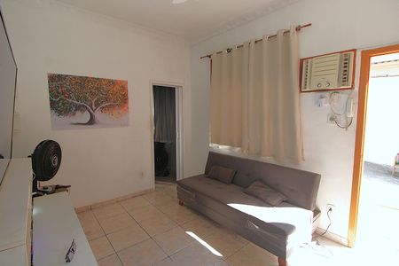 Casa à venda com 550m², 6 quartos e 6 vagasSala casa 2