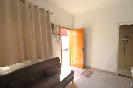 Casa à venda com 550m², 6 quartos e 6 vagasSala casa 2