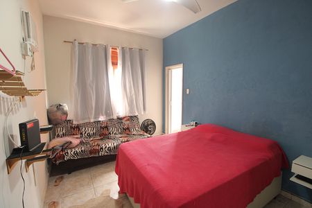 Casa à venda com 550m², 6 quartos e 6 vagasQuarto 1 casa 2