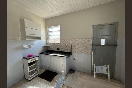 Casa à venda com 550m², 6 quartos e 6 vagasCozinha casa 1