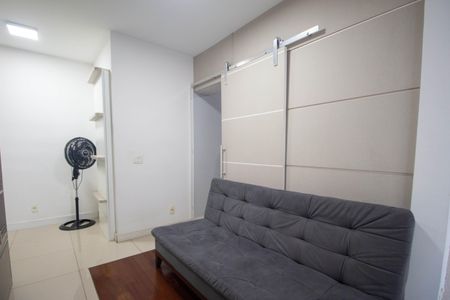 Apartamento à venda com 38m², 1 quarto e 1 vaga Apartamento à venda com 38m², 1 quarto e 1 vagaSala